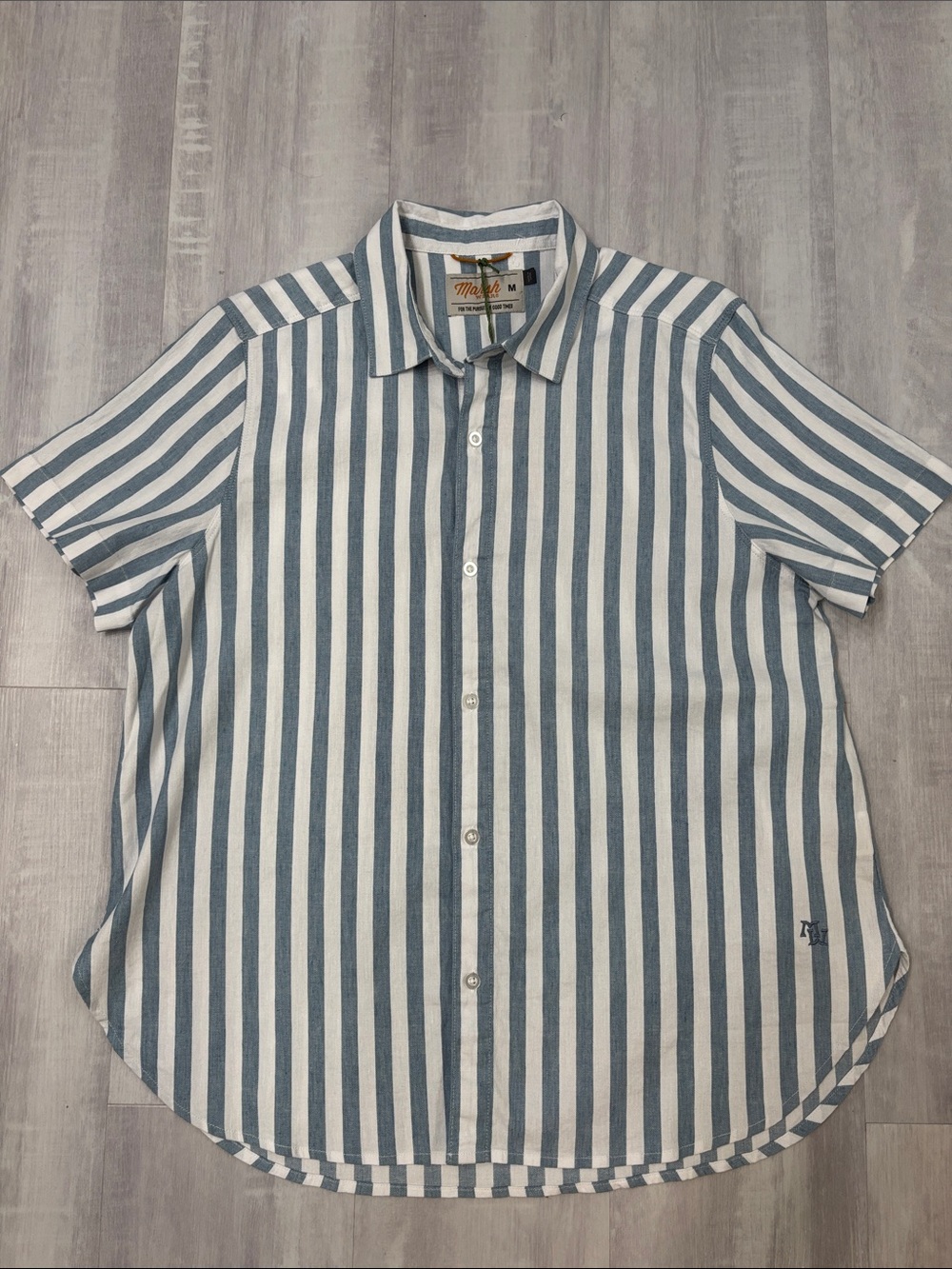 Marsh Wear Lowtide Shirt Vertical Stripe Short-Sleeve Button-Down — Blue & White